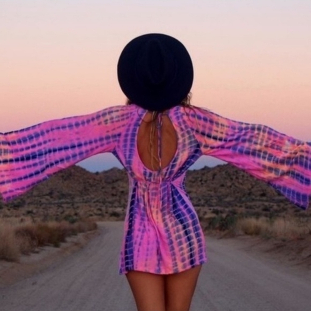RAT & BOA TIE DYE RAY MINI DRESS, MEDIUM